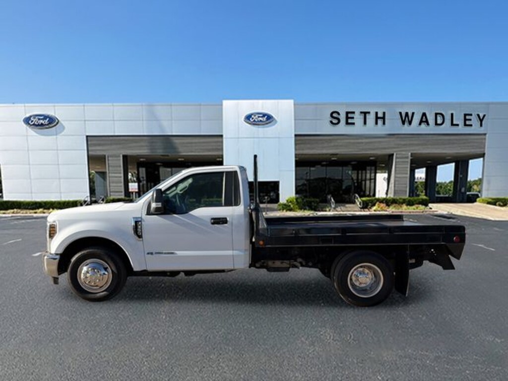 Used 2019 Ford F-350SD XL Chassis