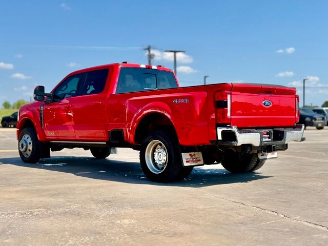 2023 Ford F-450 photo 4