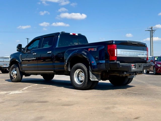 2022 Ford F-350 photo 3