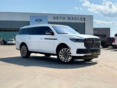 2025 Lincoln Navigator L Black Label SUV