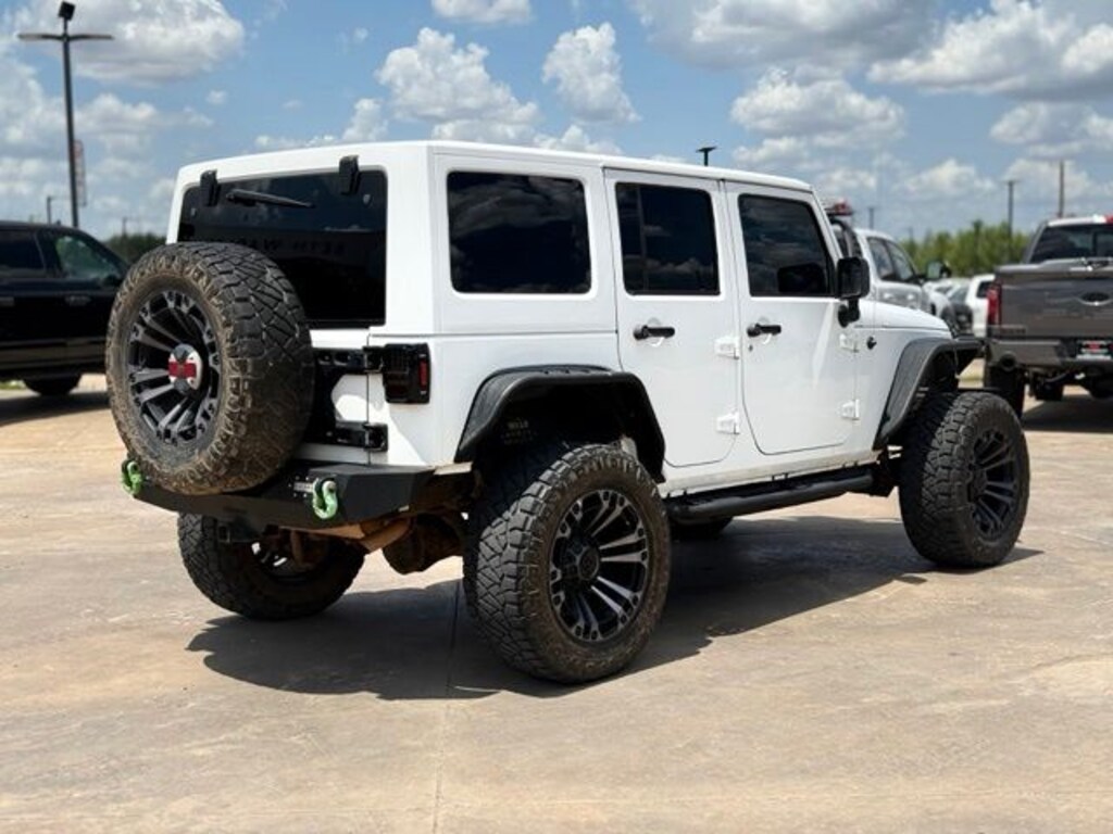 Used 2018 Jeep Wrangler JK Unlimited Sahara SUV