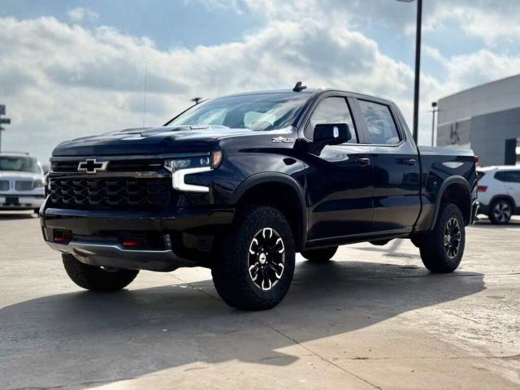 Used 2024 Chevrolet Silverado 1500 ZR2 Truck