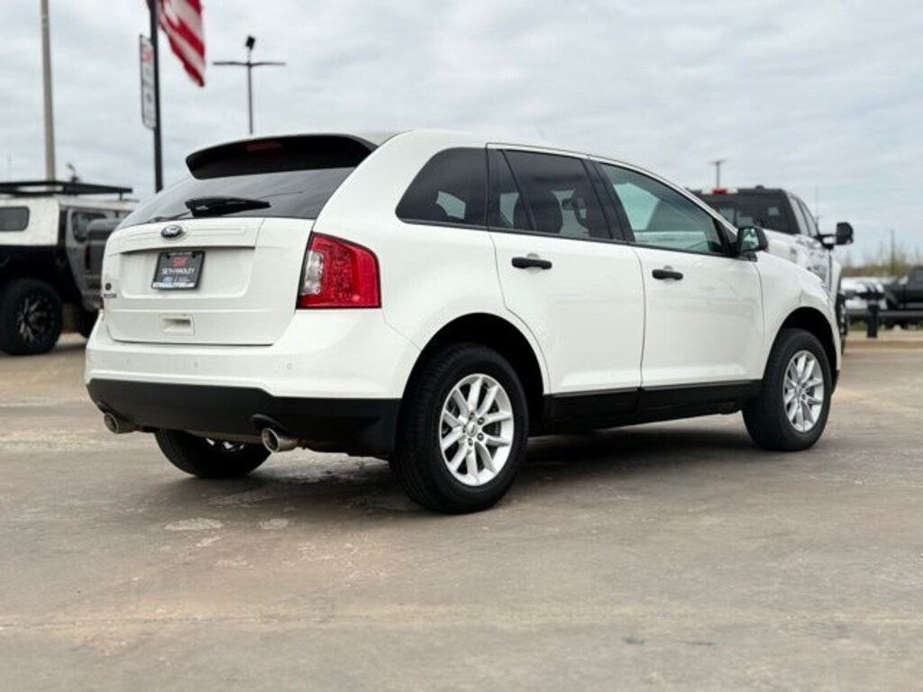 Used 2013 Ford Edge SE SUV
