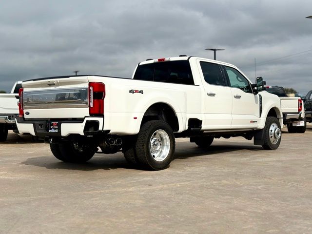 2026 Ford F-450 photo 2