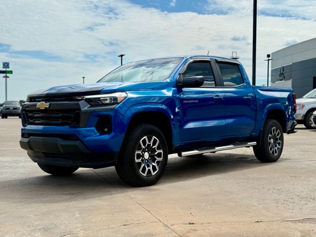 2024 Chevrolet Colorado LT photo 4