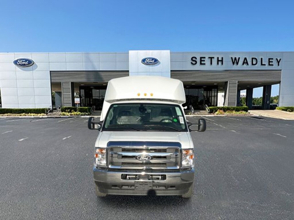 New 2026 Ford E-350SD Base Cab/Chassis