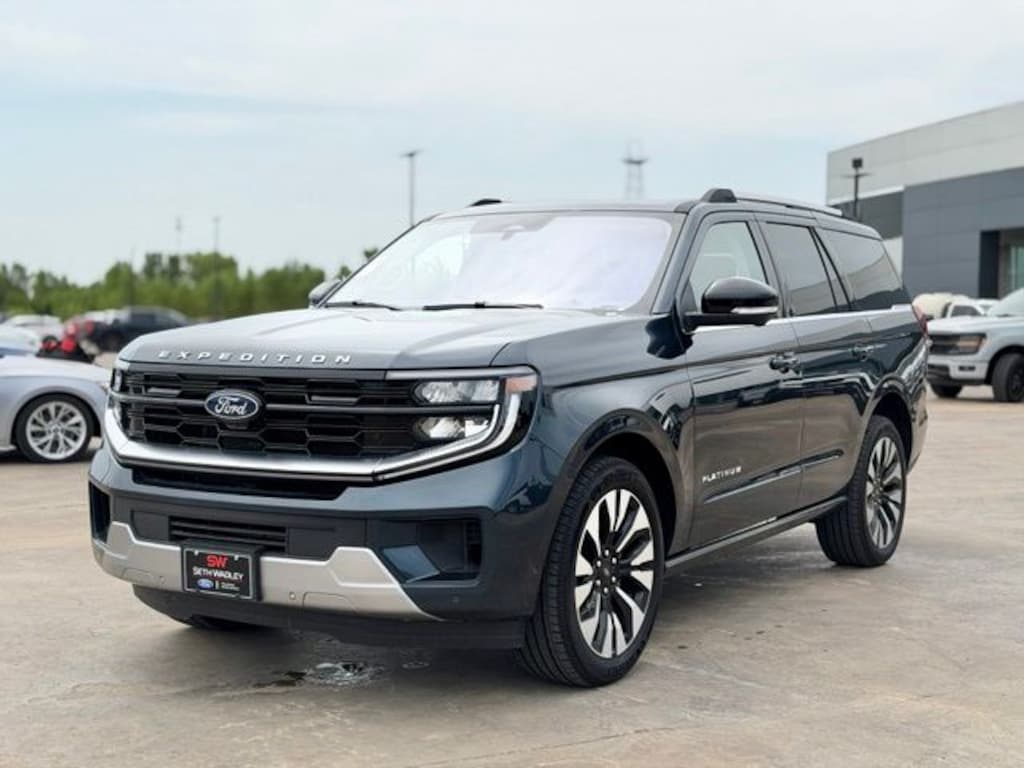 Used 2025 Ford Expedition Platinum SUV