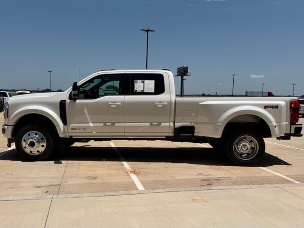 Used 2026 Ford F-450SD Platinum Truck