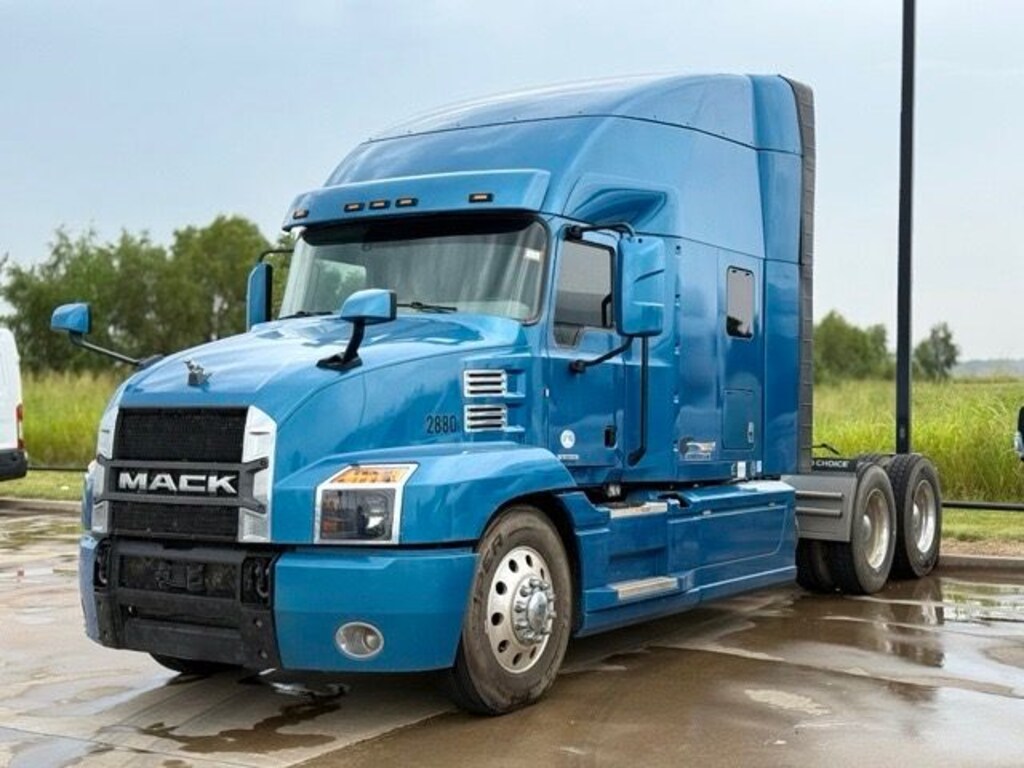 Used 2020 Mack An 64 T Anthem