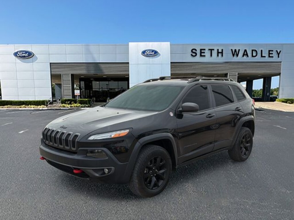 Used 2015 Jeep Cherokee Trailhawk SUV