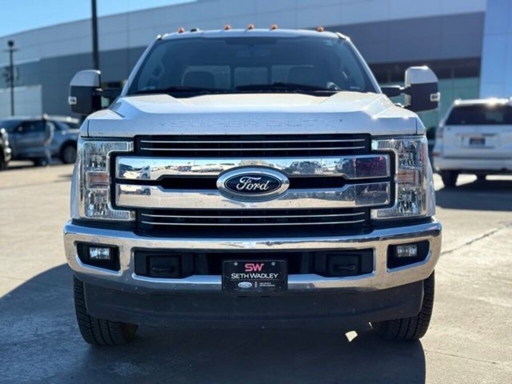 Used 2017 Ford F-250SD Lariat Truck