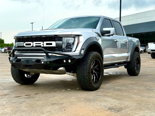 2023 Ford F-150 Raptor photo 4