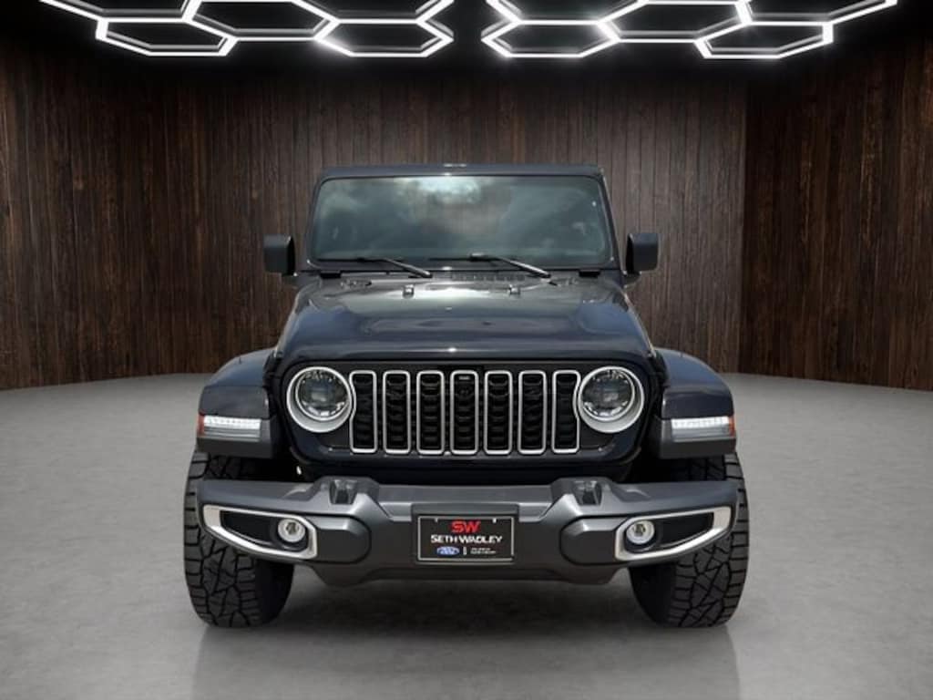 Used 2024 Jeep Wrangler Sahara SUV