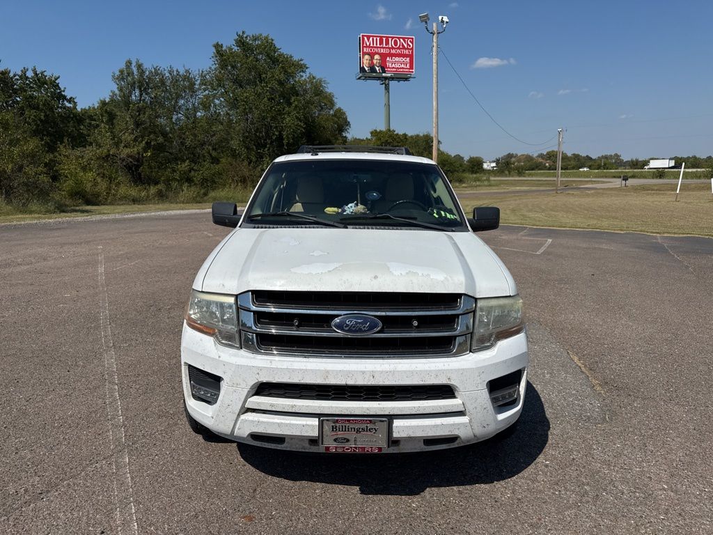 2015 Ford Expedition XLT photo 4
