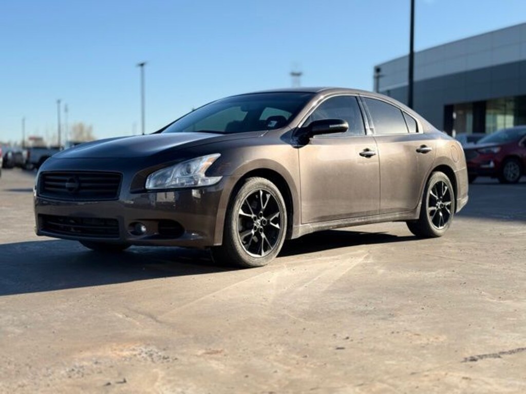 Used 2014 Nissan Maxima 3.5 SV Sedan