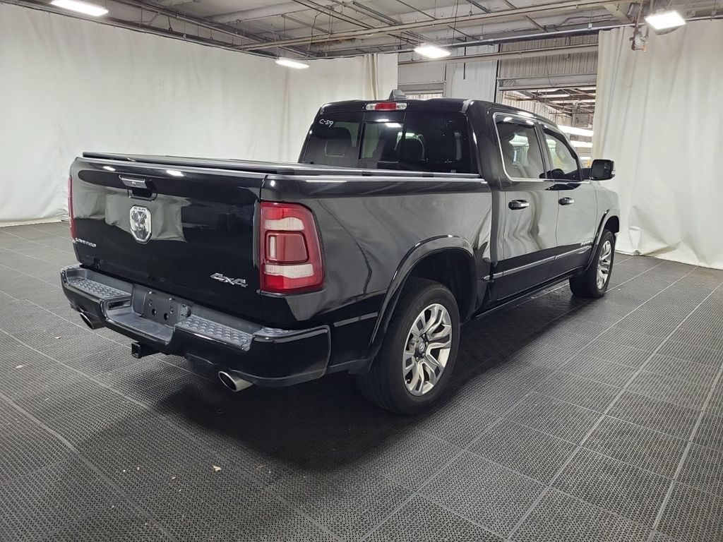 2022 Ram 1500 Limited photo 3