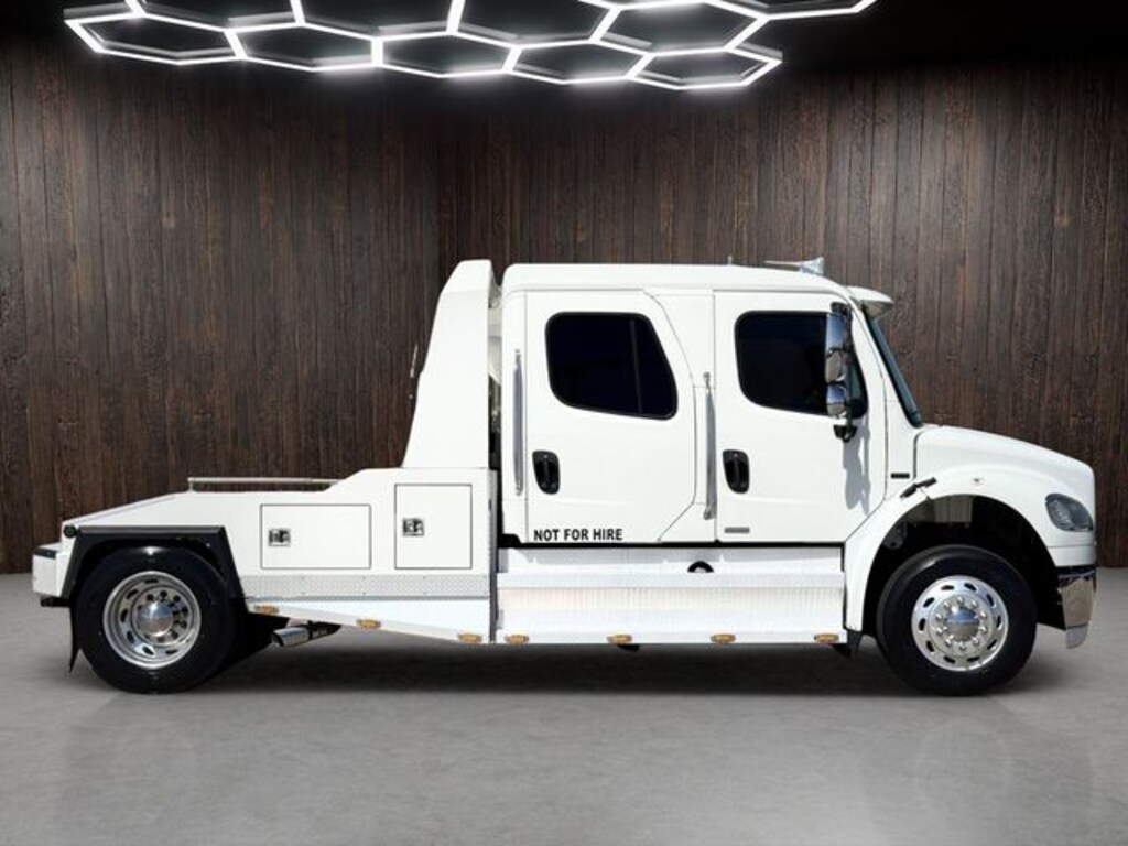 Used 2007 Freightliner Sport Chassis M2 M926 L 7.2-Liter 330 HP