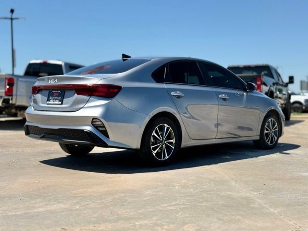 Used 2024 Kia Forte LXS Sedan