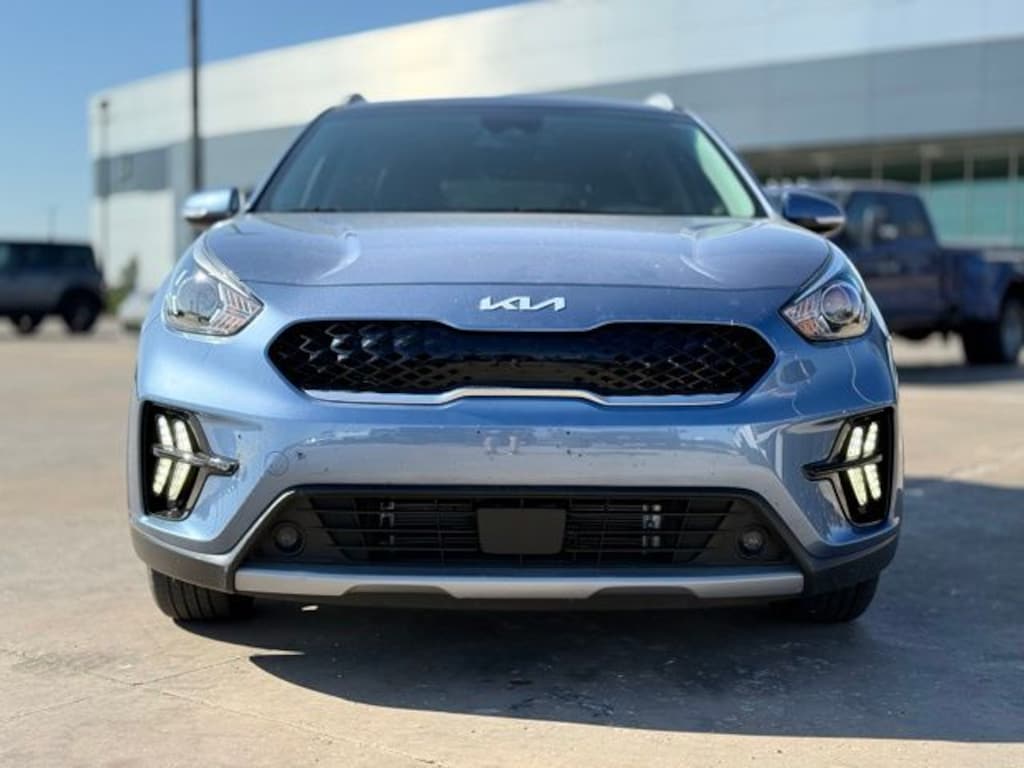 Used 2022 Kia Niro EX Premium SUV