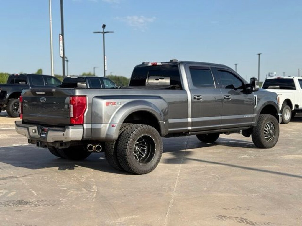Used 2020 Ford F-350SD Lariat Truck