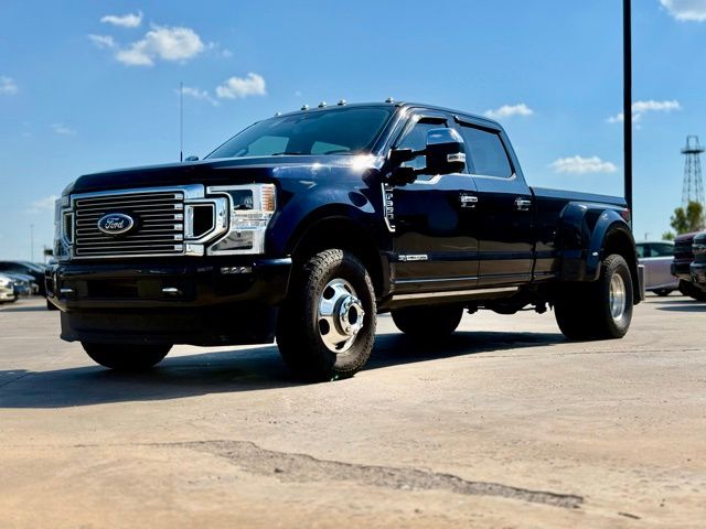 2022 Ford F-350 photo 2