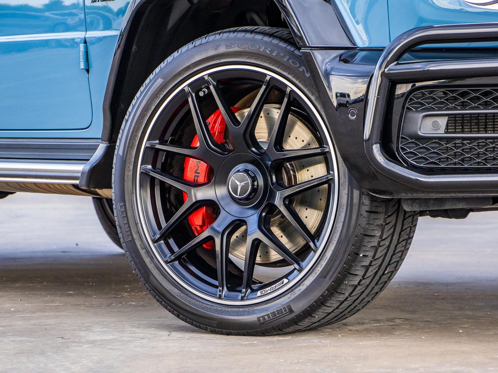 2023 Mercedes Benz G 63 AMG photo 2