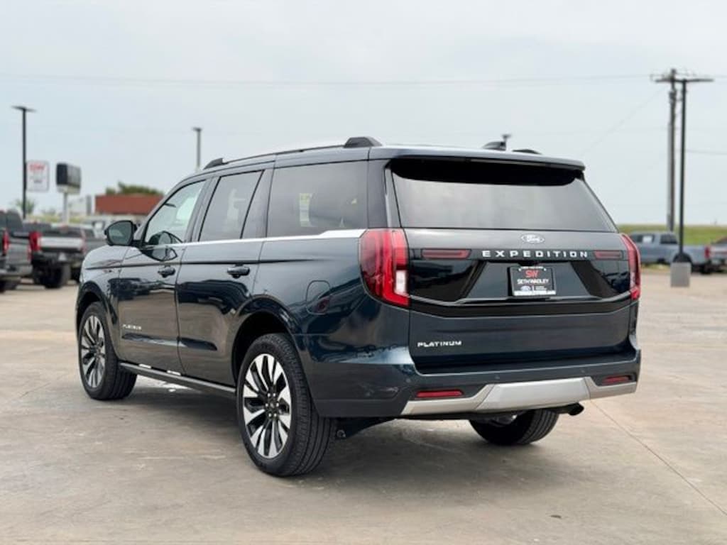 Used 2025 Ford Expedition Platinum SUV