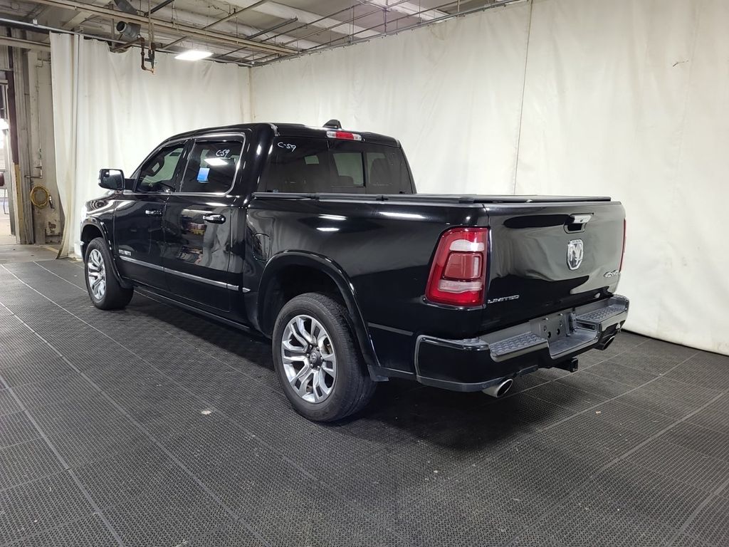 2022 Ram 1500 Limited photo 2