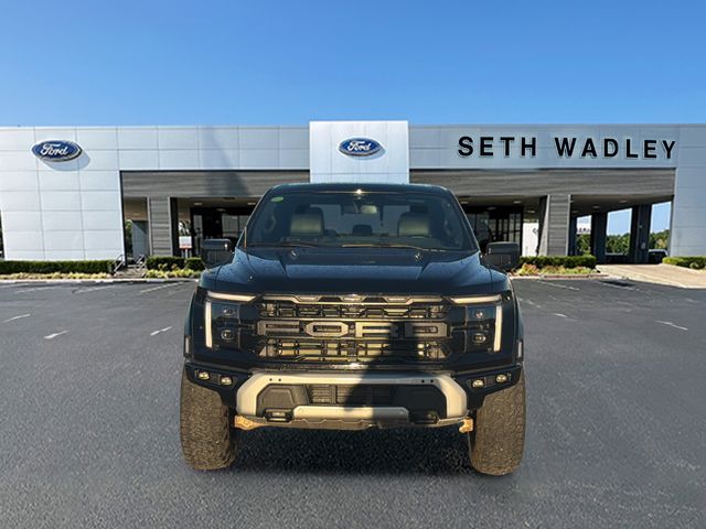 2024 Ford F-150 Raptor photo 2