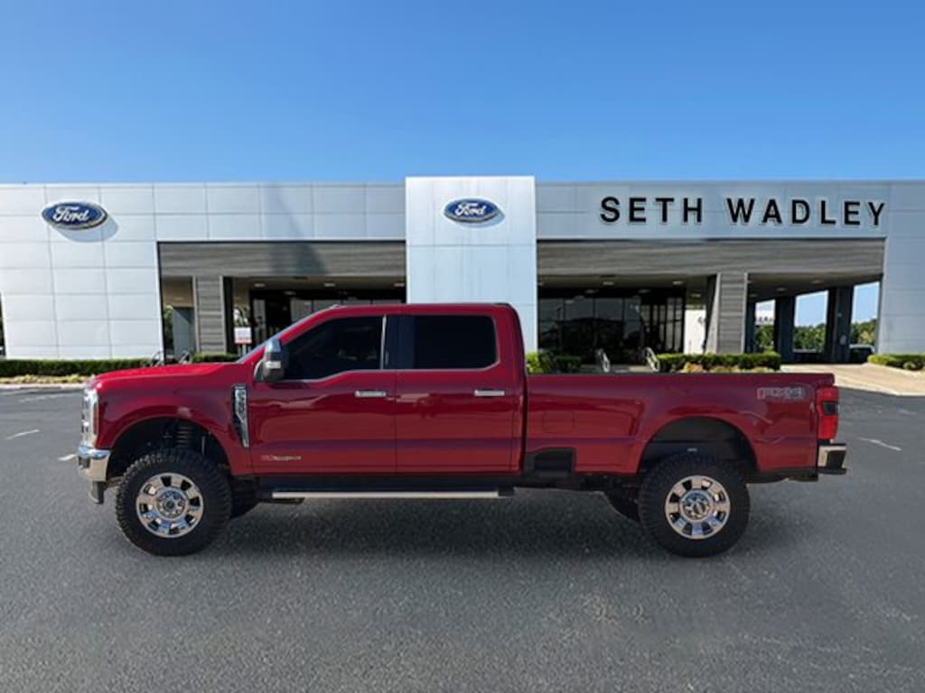 Used 2023 Ford F-350SD Lariat Truck