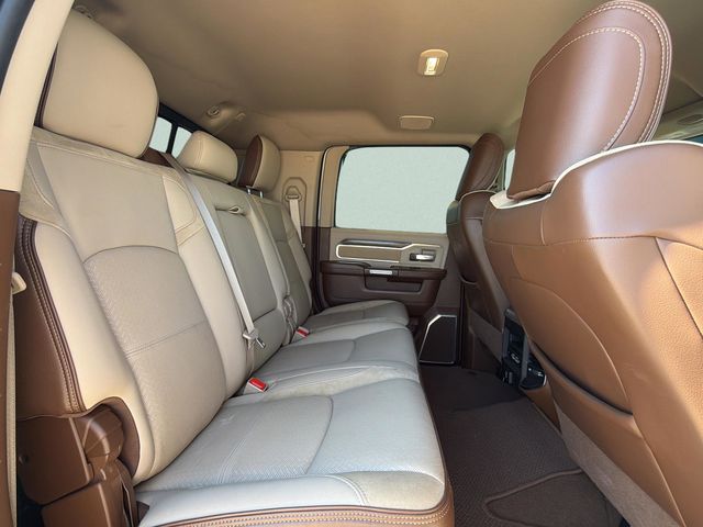 2019 RAM Ram 3500 Pickup Laramie - Photo 14