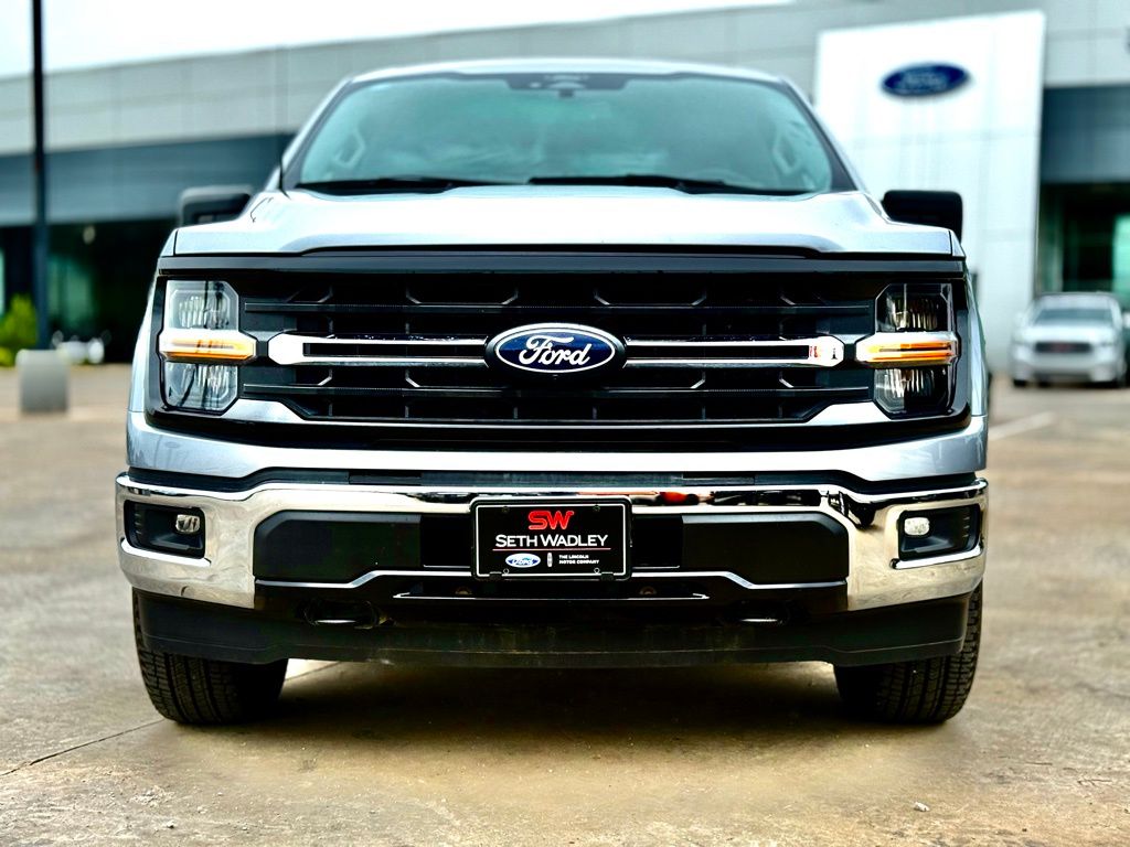 2024 Ford F-150 XLT FX4 photo 3