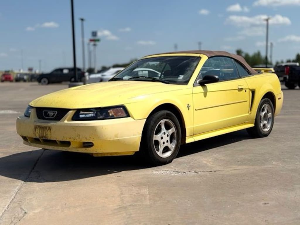 Used 2003 Ford Mustang V6 Convertible