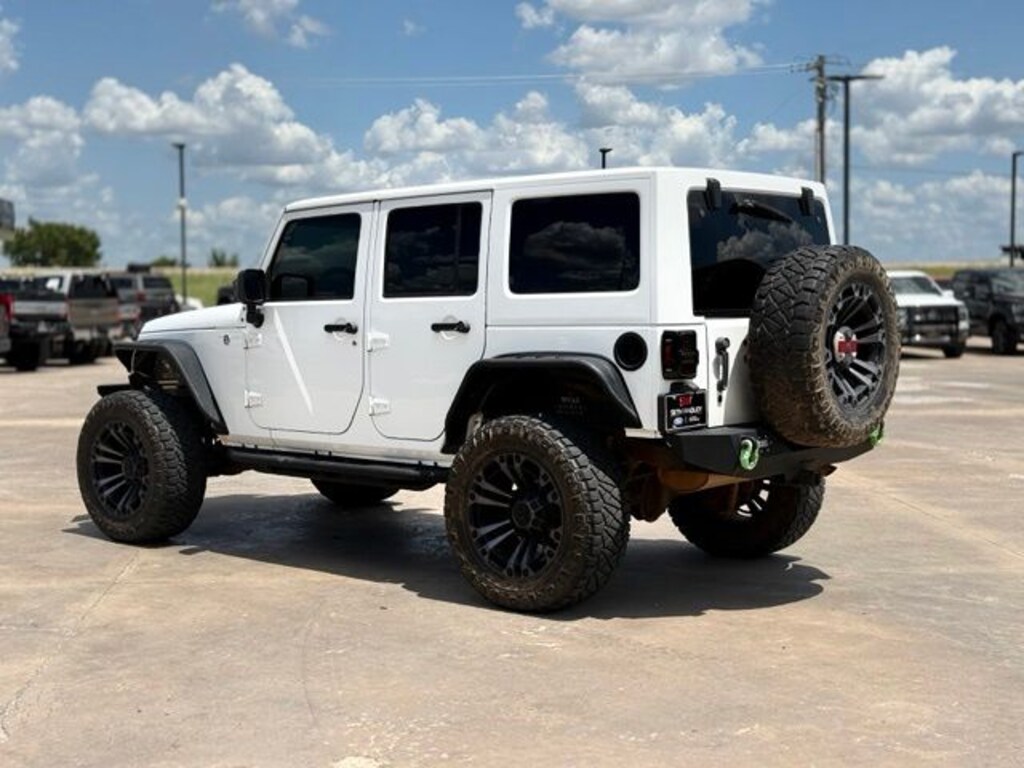 Used 2018 Jeep Wrangler JK Unlimited Sahara SUV