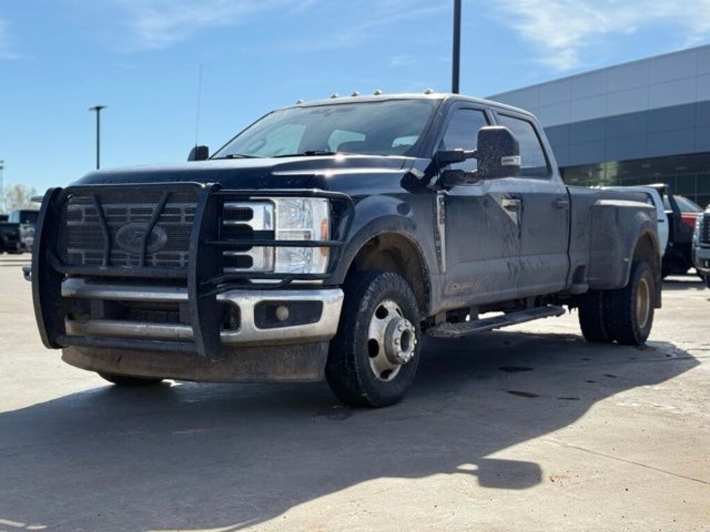 Used 2023 Ford F-350SD XLT Truck