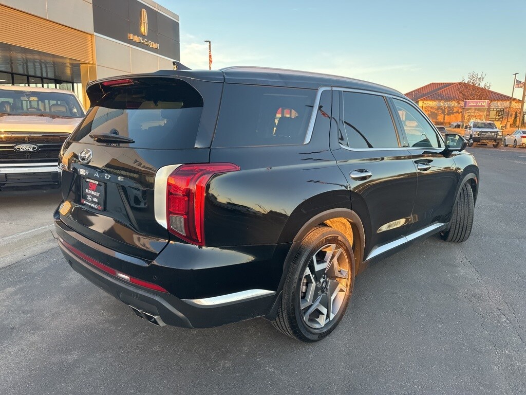 Used 2024 Hyundai Palisade Limited SUV