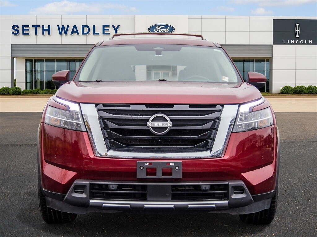 Used 2023 Nissan Pathfinder SL SUV