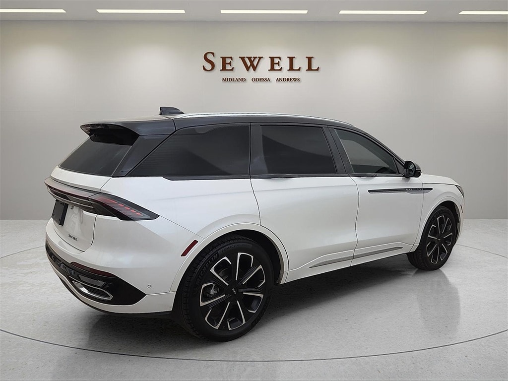 Certified 2024 Lincoln Nautilus Reserve SUV