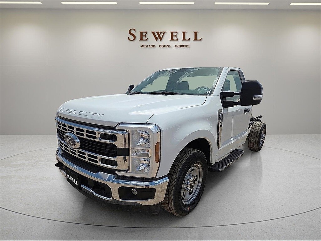 New 2024 Ford F-350SD XL Chassis