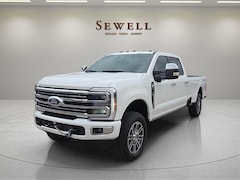 2025 Ford F-350SD Platinum Truck