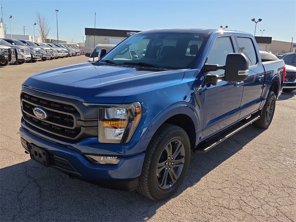 2023 Ford F-150 XLT's photo