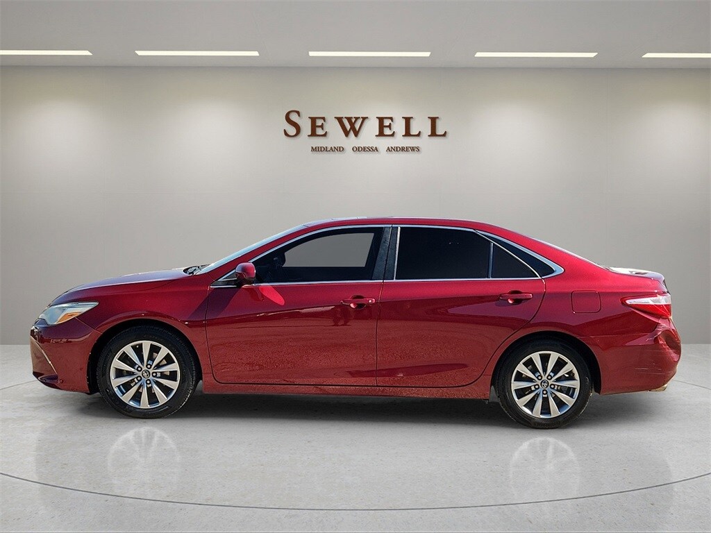 Used 2016 Toyota Camry XLE with VIN 4T1BK1FK3GU575872 for sale in Odessa, TX