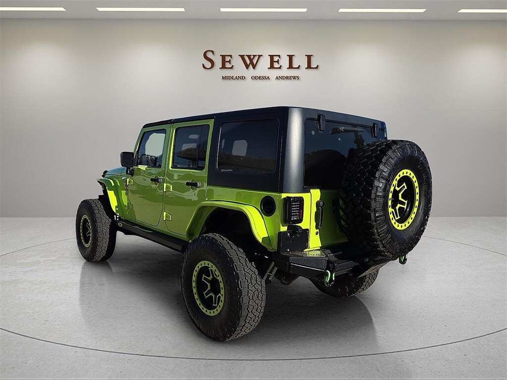 Used 2016 Jeep Wrangler Unlimited Sahara SUV