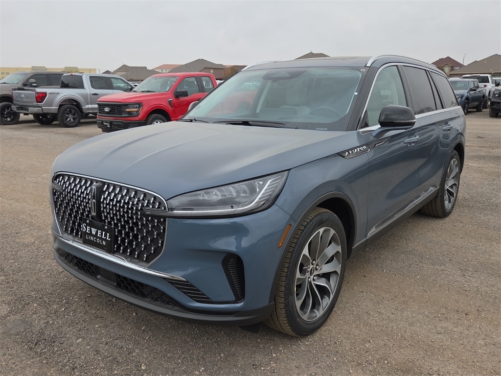 2026 Lincoln Aviator Reserve's photo