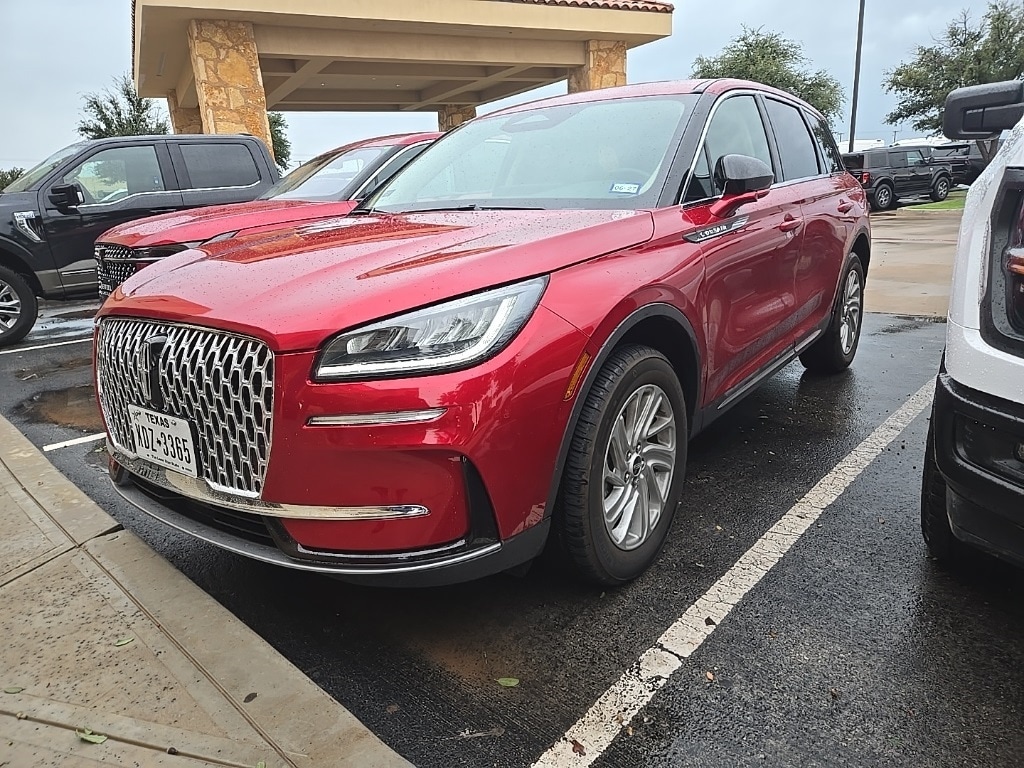 2025 Lincoln Corsair Premiere's photo