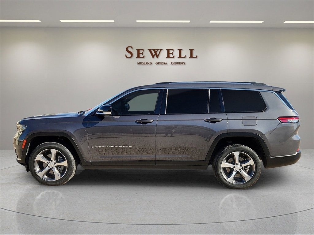 Used 2023 Jeep Grand Cherokee L Limited with VIN 1C4RJKBG2P8109601 for sale in Odessa, TX