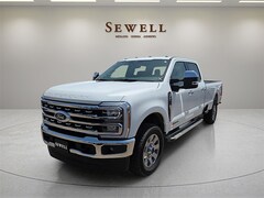 2025 Ford F-350SD Lariat Truck