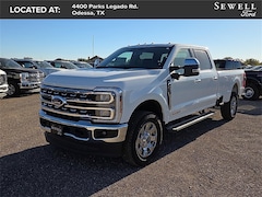 2025 Ford F-350SD Lariat Truck