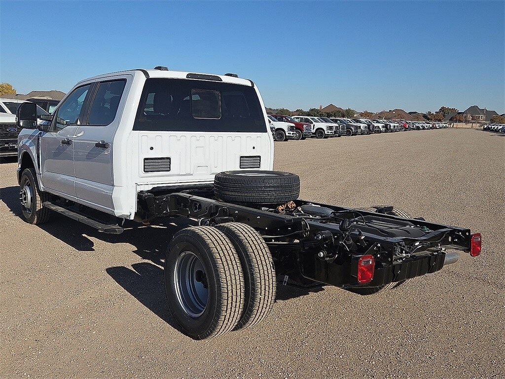 New 2026 Ford F-350SD XL Chassis