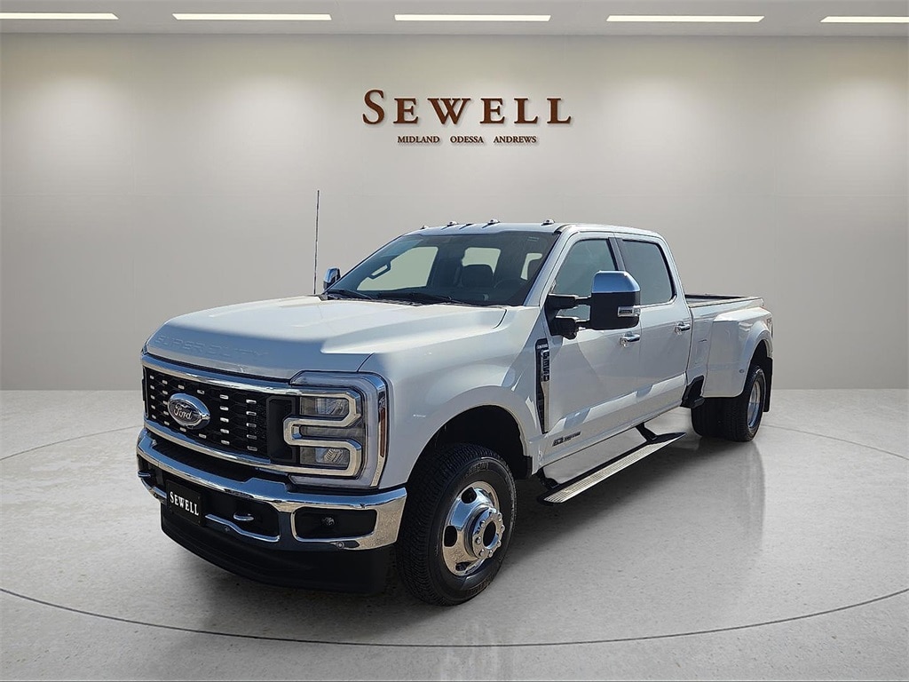 2024 Ford F-350 Super Duty King Ranch's photo